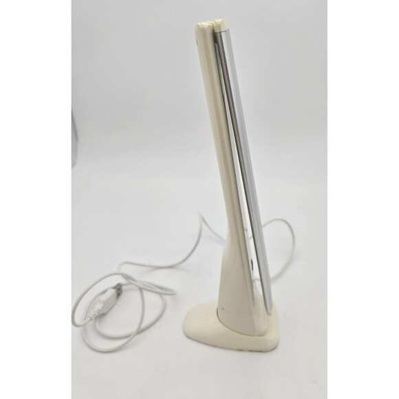 Daylight D/U N1380 LED Desk Lamp USB Rechargeable Foldable Portable - Picture 6 of 9